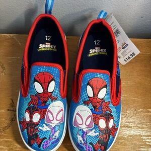 Spiderman Kids Sneakers size 12 NWT - Blue and Red